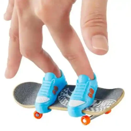 HXM73 Hot Wheels Fingerboard Scratch N'Skate in ass
